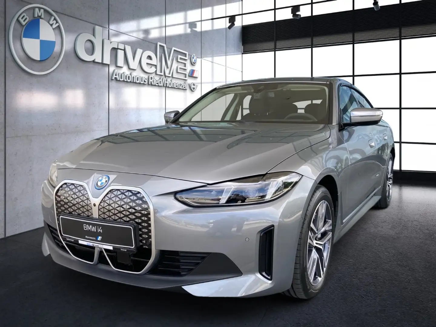 BMW i4 Gran Coupe Gran Coupe eDrive 35 KAM 360 LED Grau - 1