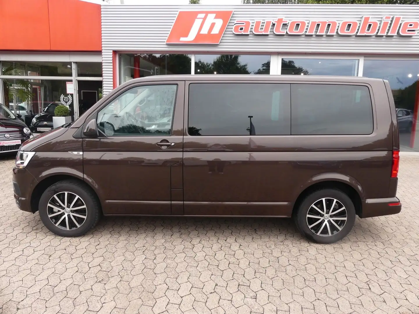 Volkswagen T6 Multivan Comfortline*1. Hand*ACC*Navi*Kamera Maro - 2