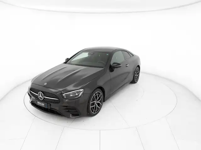 Mercedes-Benz E 220 coup d premium plus 4matic auto my20