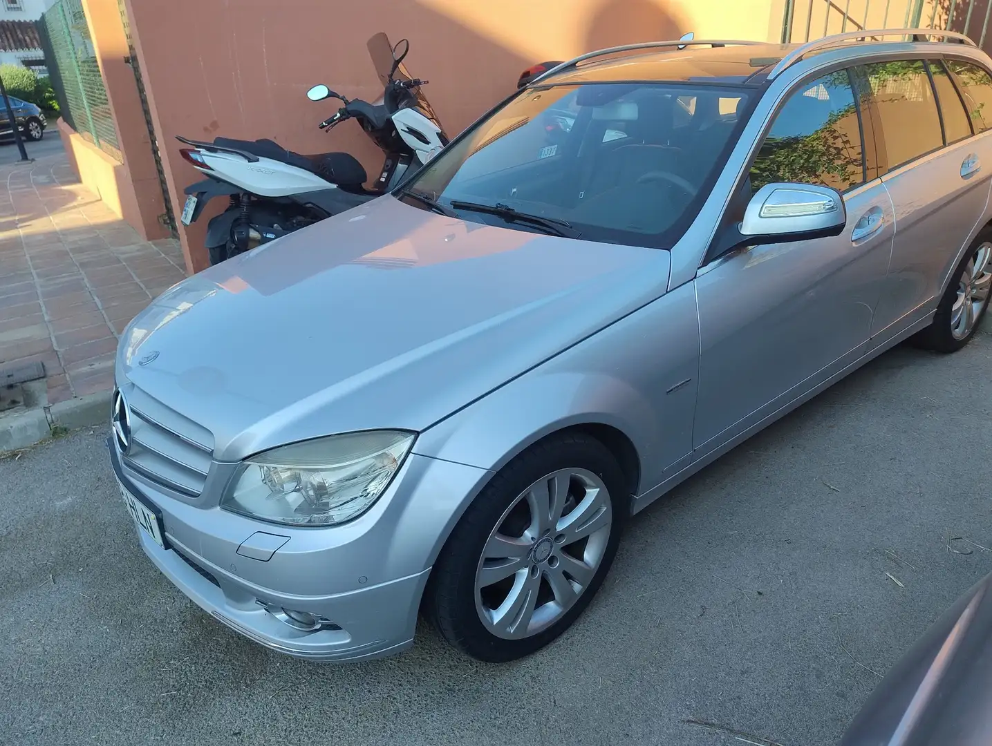 Mercedes-Benz C 230 Estate Avantgarde 7G - 1