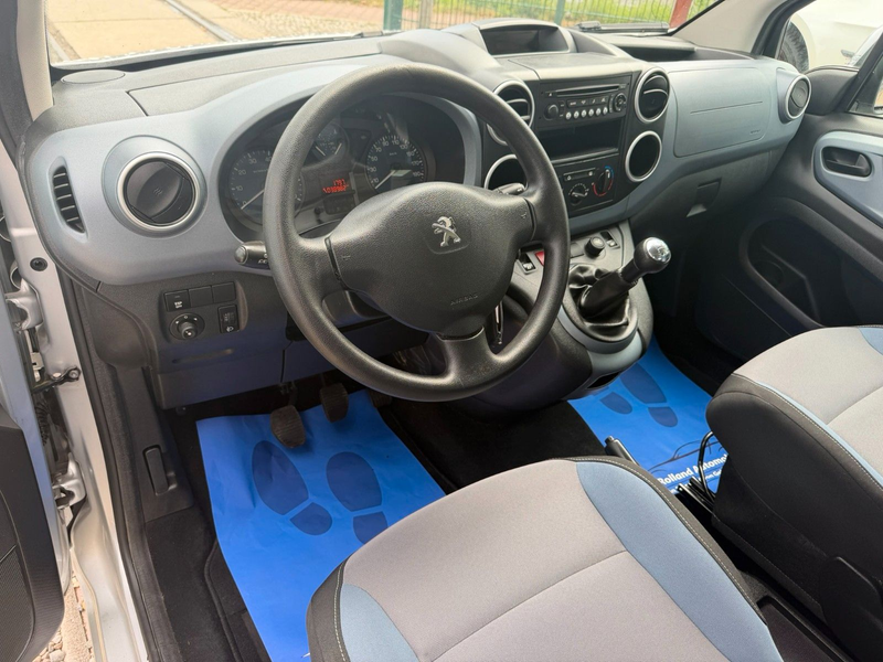 Peugeot Partner Tepee Active *2HD*38TKM*ALLWR* TÜV Neu — photo 10