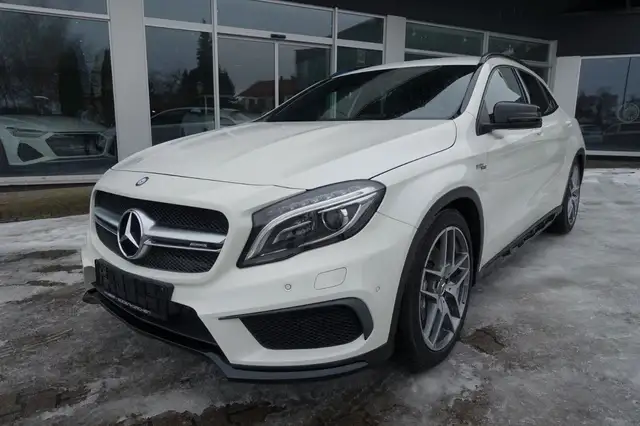 Mercedes-Benz GLA 45 AMG 4Matic Navi, Kamera, Harman/K, Top