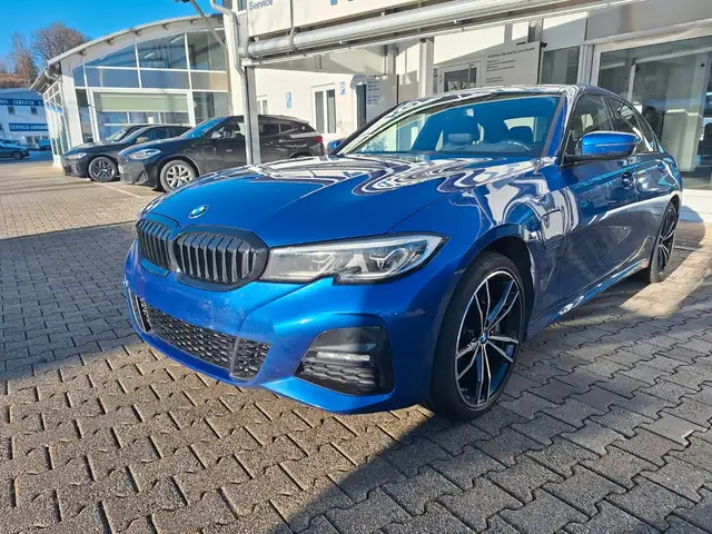 BMW 330 e xDrive Lim. M Sport HUD Laser Harman DAB