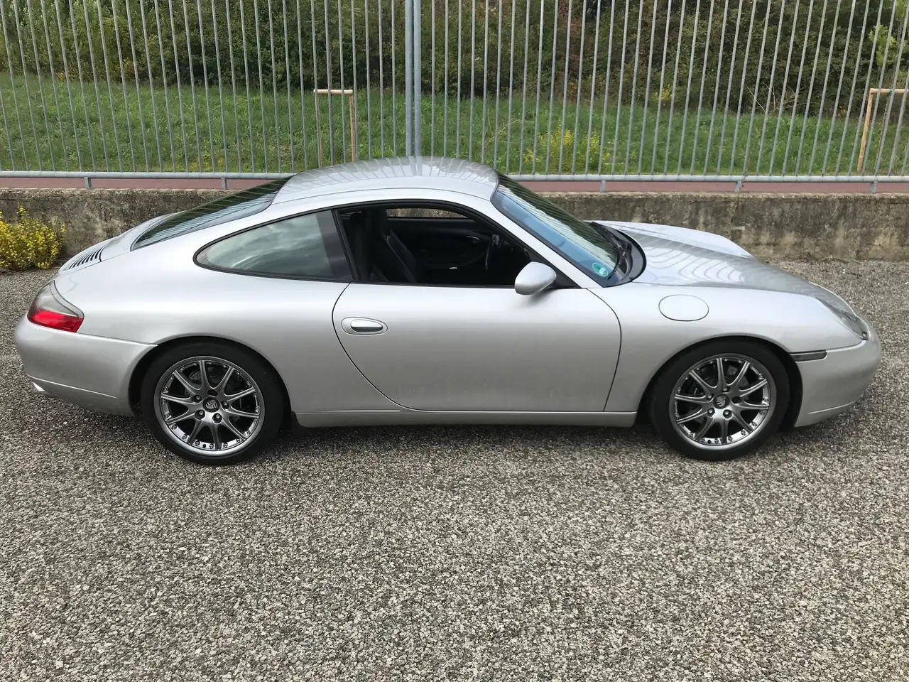 Porsche 996 Carrera 2 manuale, foto 2