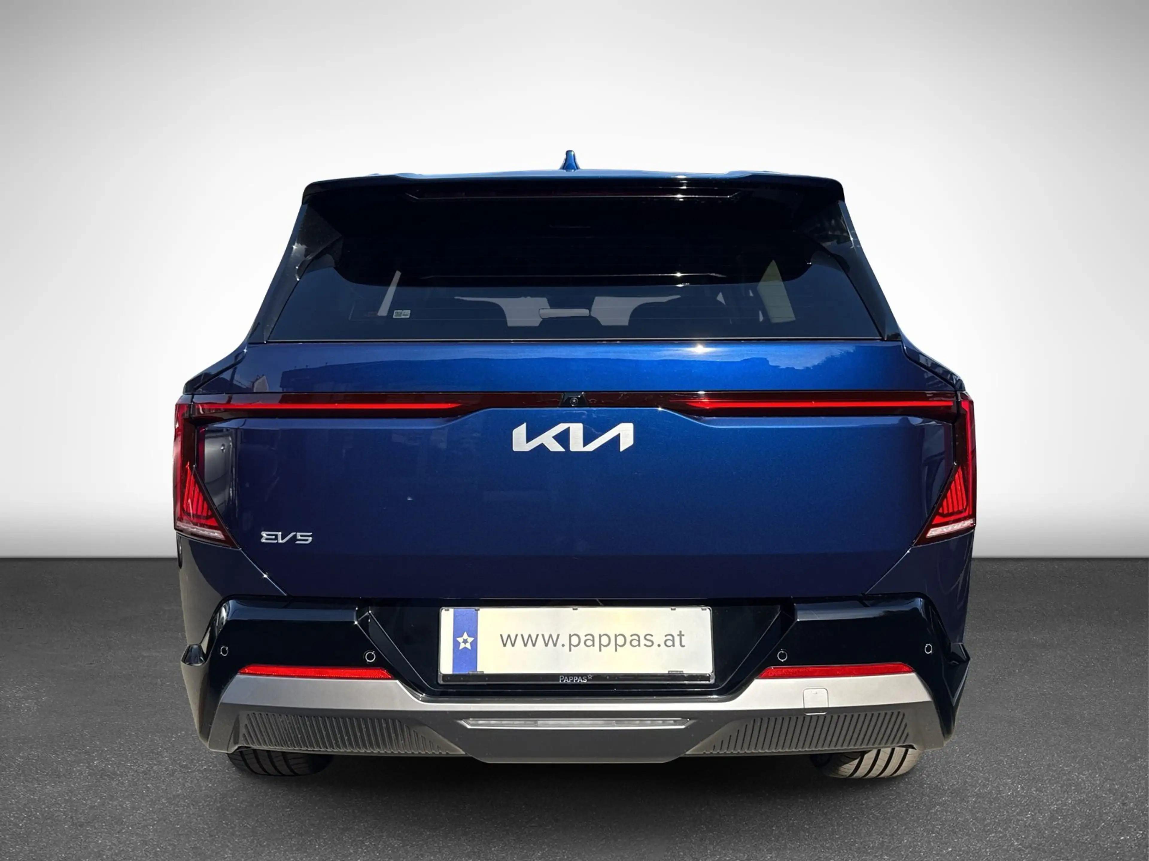 Kia EV5 EARTH PLUS 81,4 kWh 4WD Stdhz,Wide,360,Cam — photo 5
