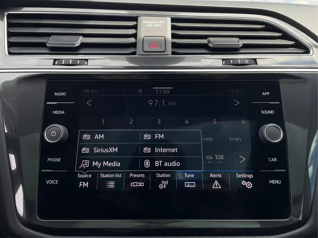 Volkswagen Tiguan снимка Volkswagen Tiguan