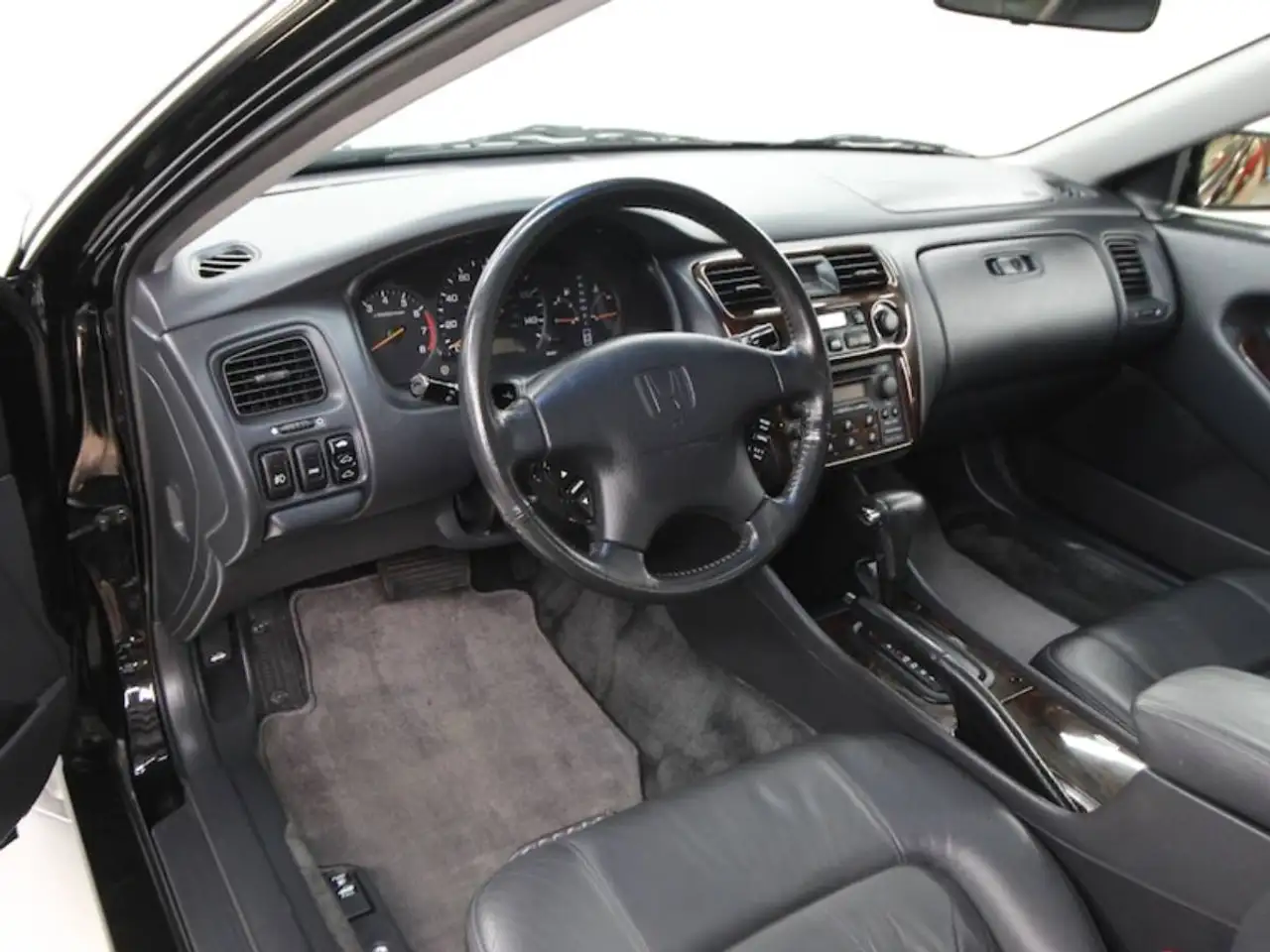 Honda Accord Coupe 2.0i, foto 7