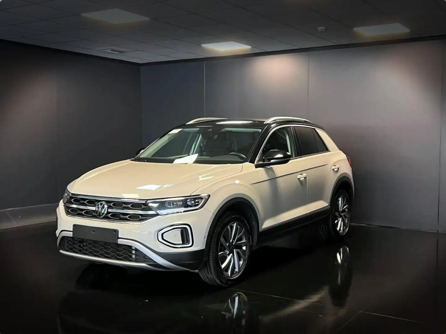Volkswagen T-Roc 2.0 TDI 150 CV DSG Style Grigio - 1