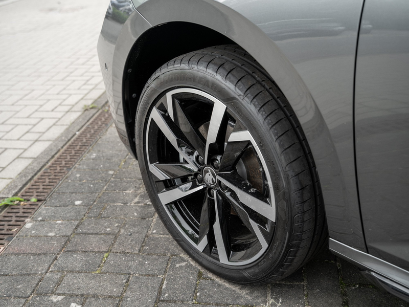 Skoda Kamiq Monte Carlo 1.0 TSI DSG Pano AHK Navi ACC — photo 6
