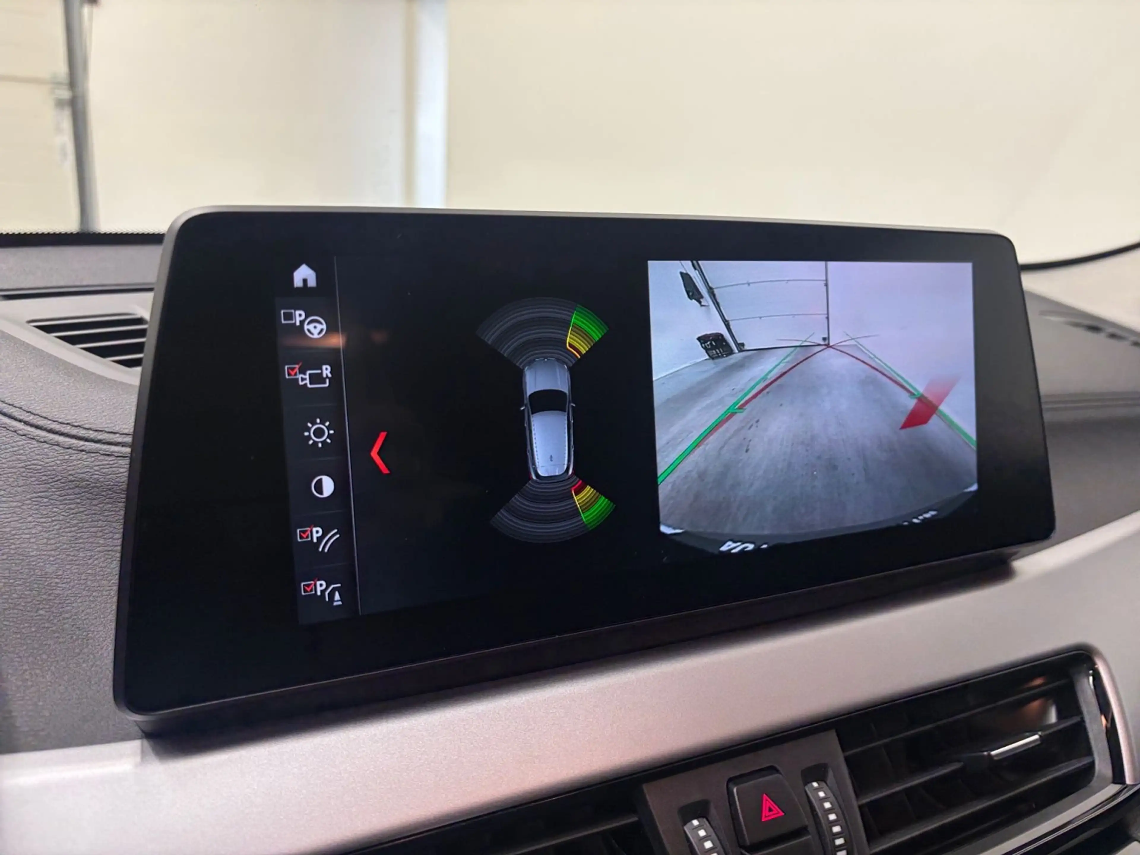 BMW X2 xDrive25e AUT Leder GPS Camera Head-UP — photo 12