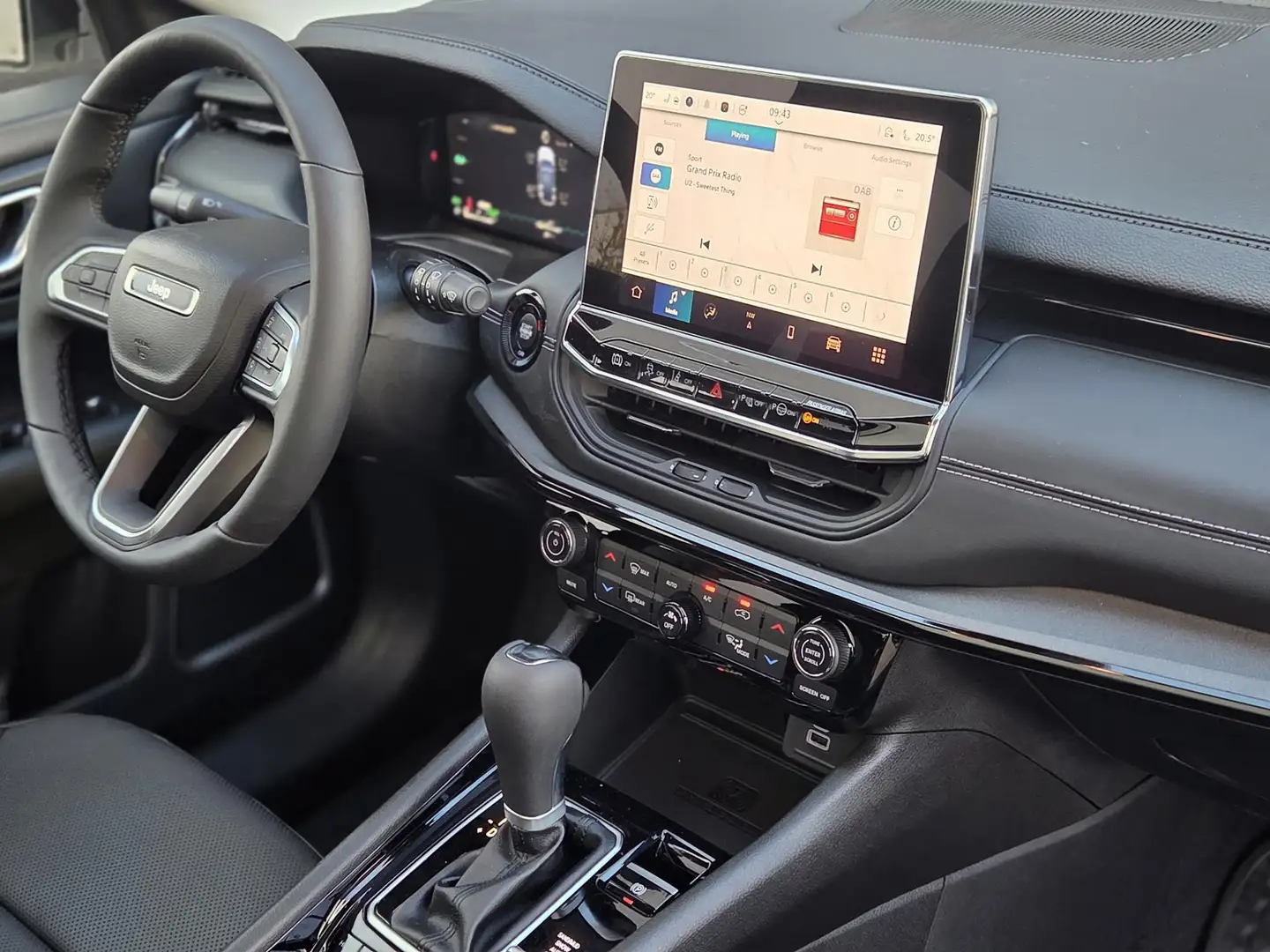 Jeep Compass 4xe 240 Plug-in Hybrid Electric Summit | Schuif-Ka Blanc - 2