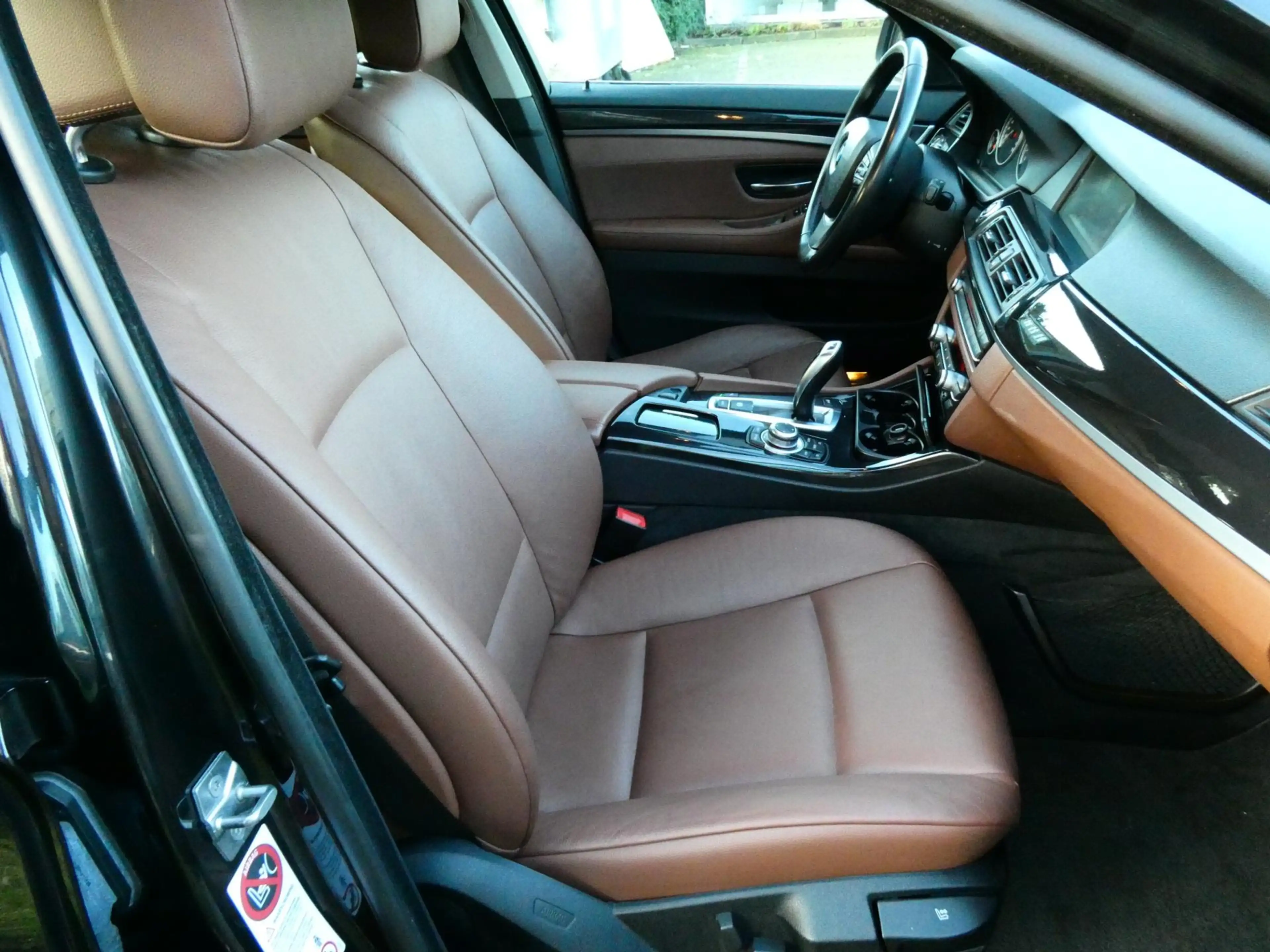 BMW 523 5-serie Touring 523i Exe 204pk Automaat 1e eig. Cl — photo 2
