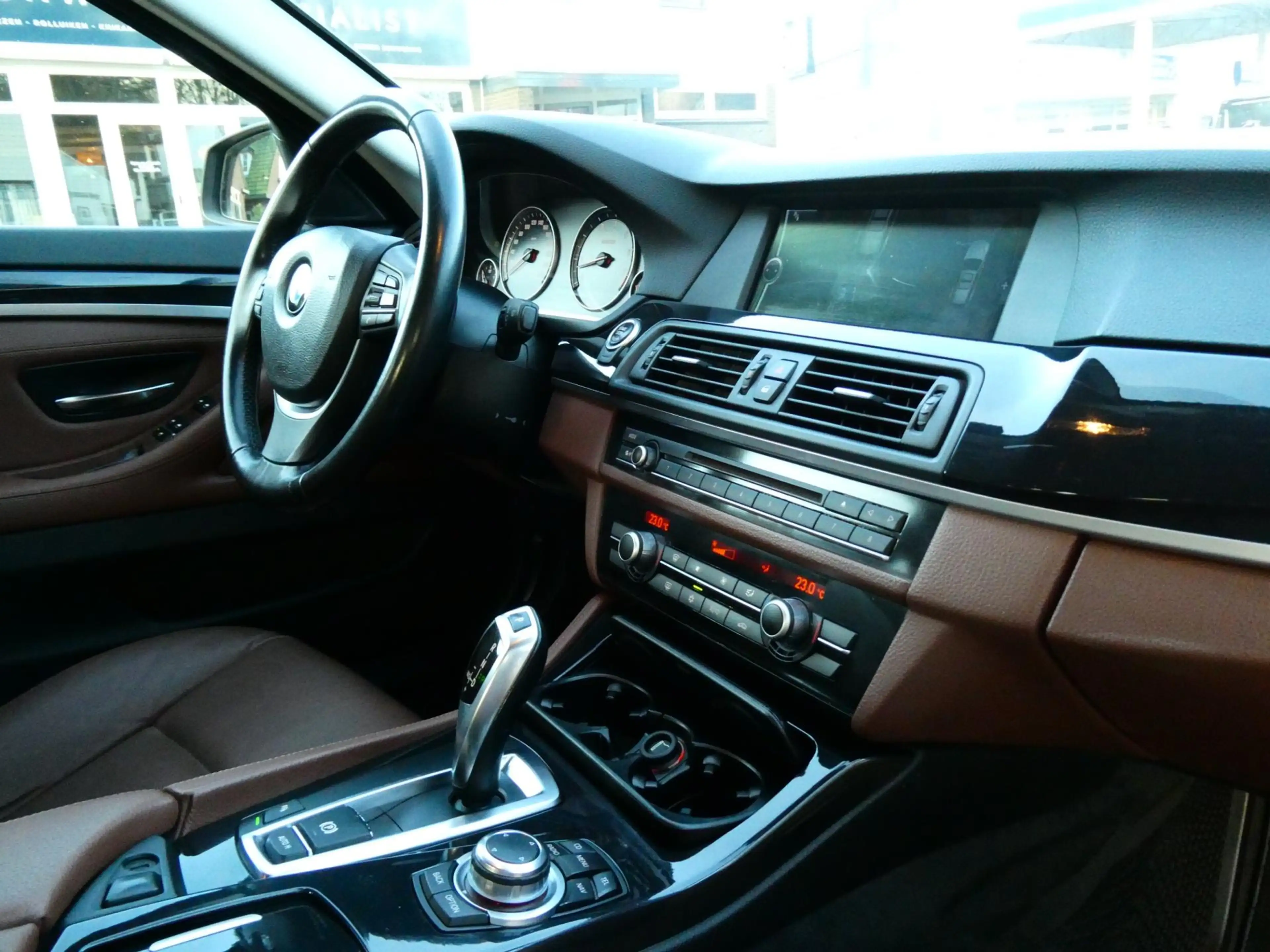 BMW 523 5-serie Touring 523i Exe 204pk Automaat 1e eig. Cl — photo 11