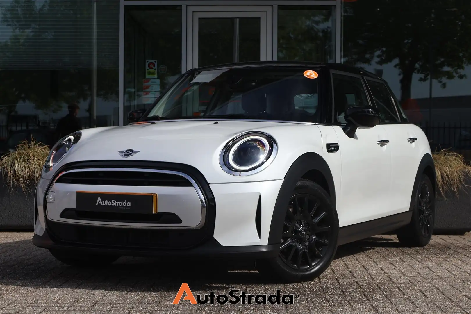 MINI Sonstige Mini 5-Deurs (f55) 1.5 Camden Edition 136pk AUT I Weiß - 1