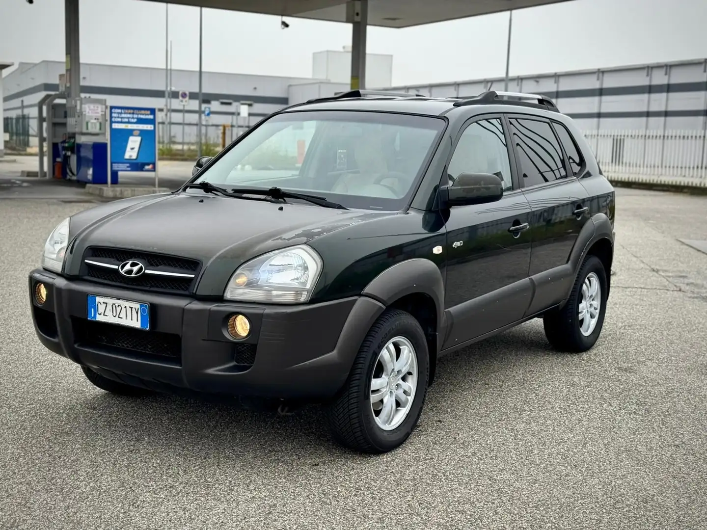 Hyundai TUCSON 2.0 crdi Dynamic 5p - 1