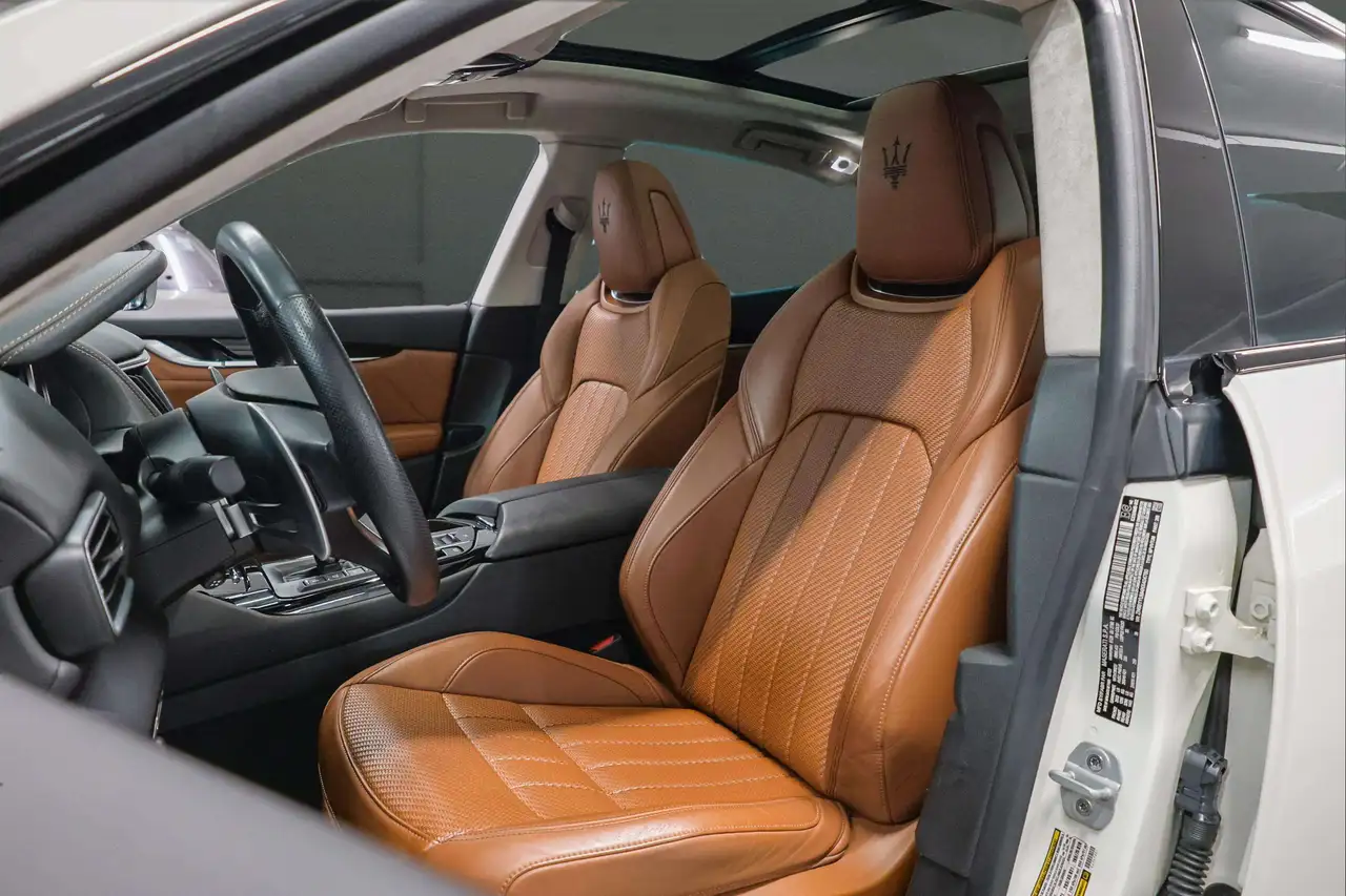 Maserati Levante снимка Maserati Levante