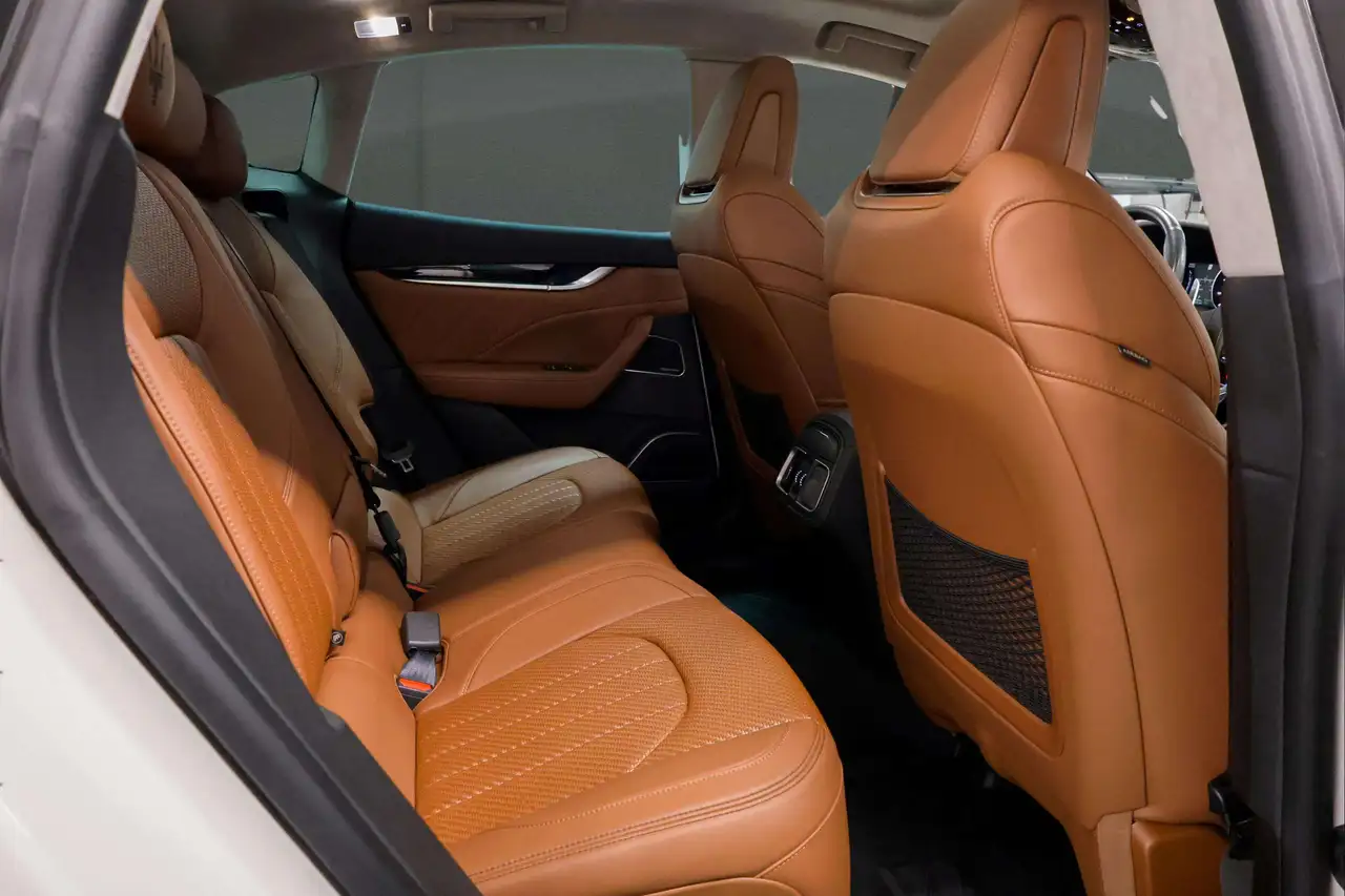 Maserati Levante снимка Maserati Levante