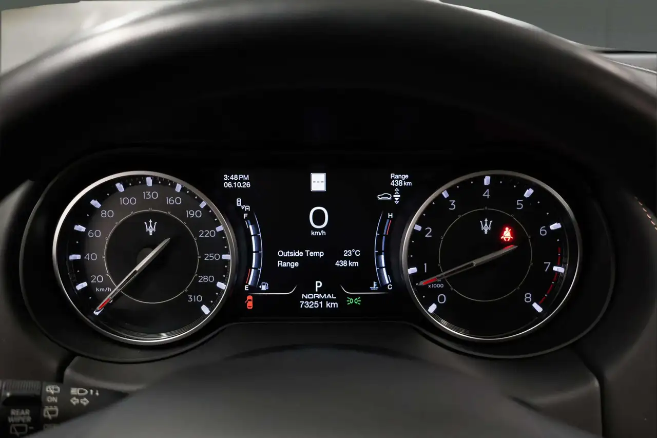 Maserati Levante снимка Maserati Levante