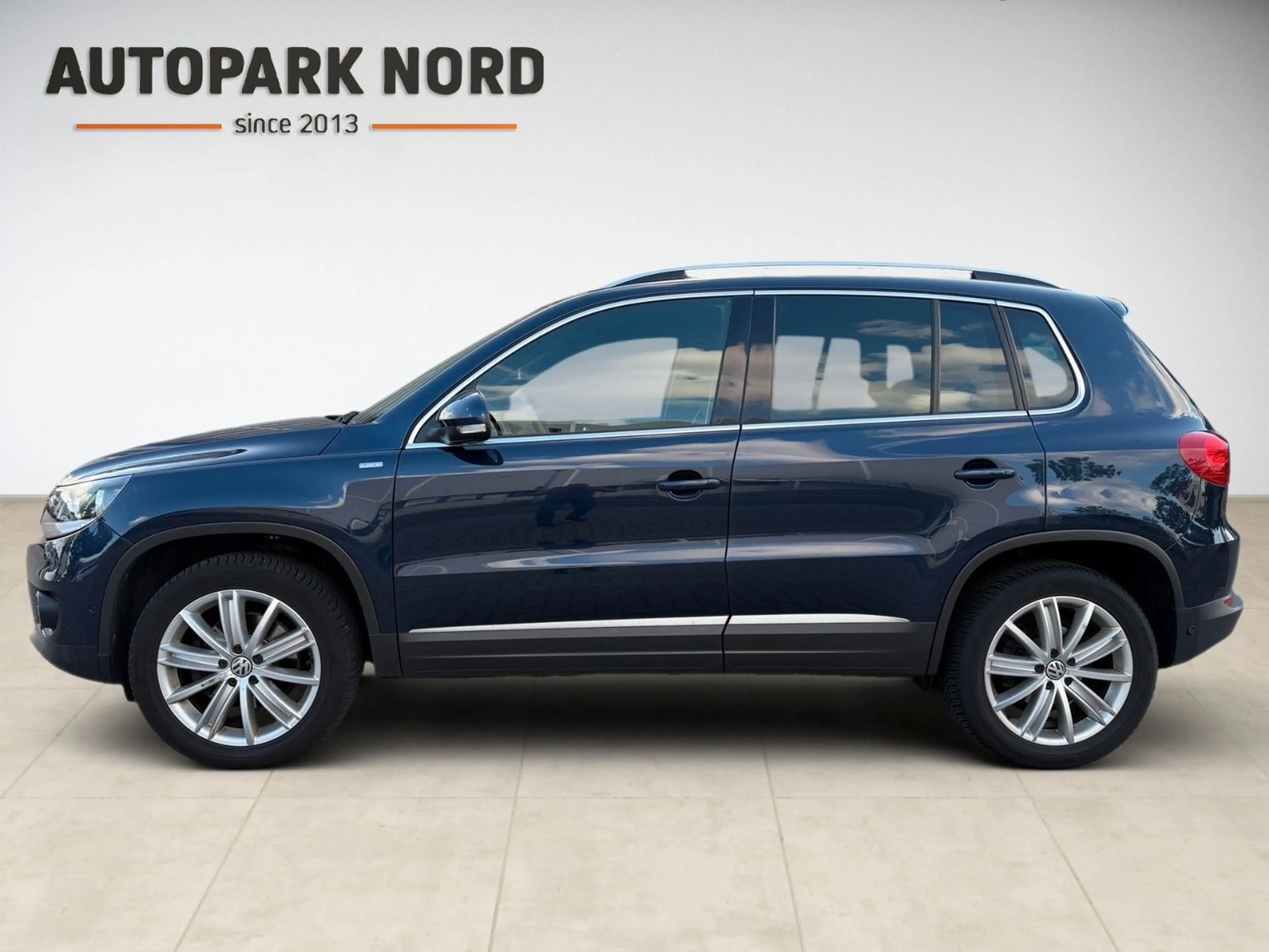 Volkswagen Tiguan Life BMT/PANO/SCHIEBEDACH/SHZ/PDC — photo 5