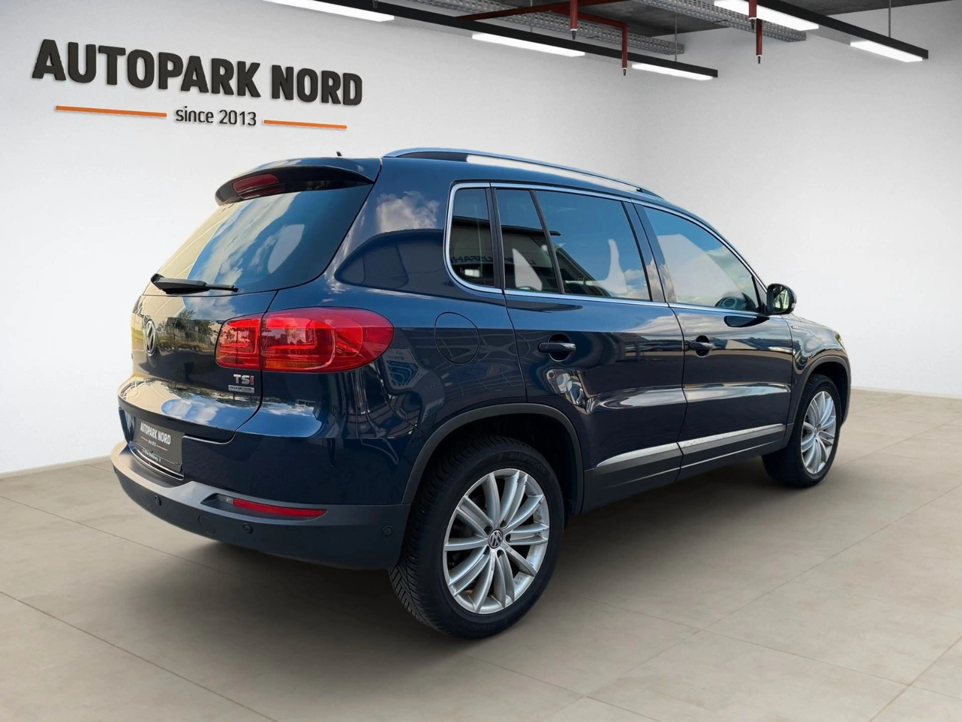 Volkswagen Tiguan Life BMT/PANO/SCHIEBEDACH/SHZ/PDC — photo 4