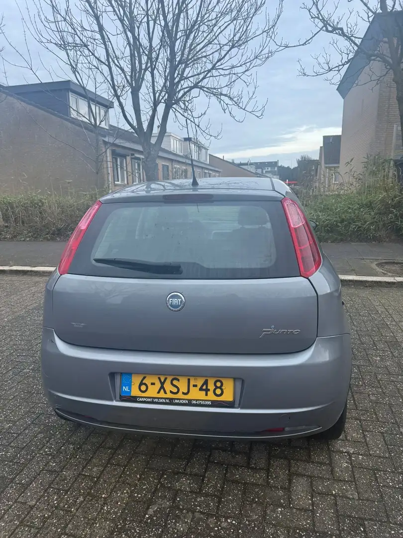 Fiat Punto 1.4 Active Grijs - 2