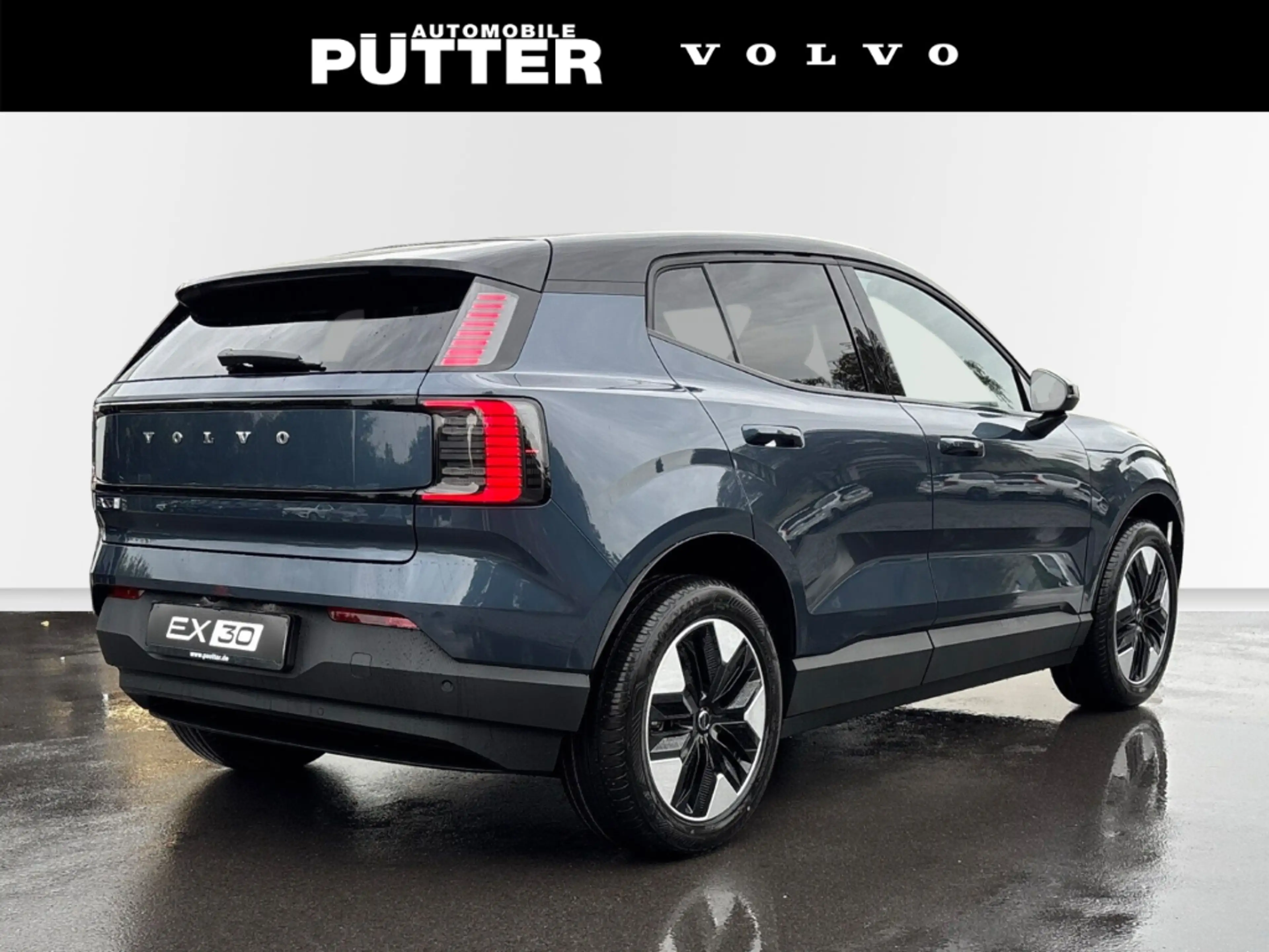 Volvo EX30 P5 Long Range Plus 18'' StandHZG Soundsystem Harma — photo 2