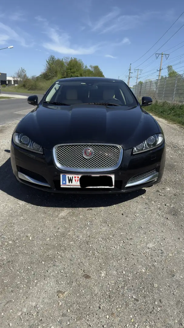 Jaguar XF 2,2 Diesel Luxury Schwarz - 2