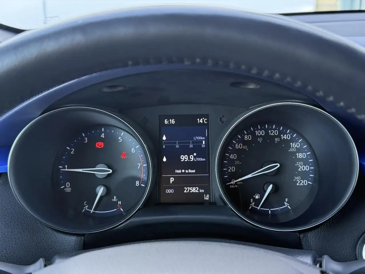 Toyota C-HR снимка Toyota C-HR