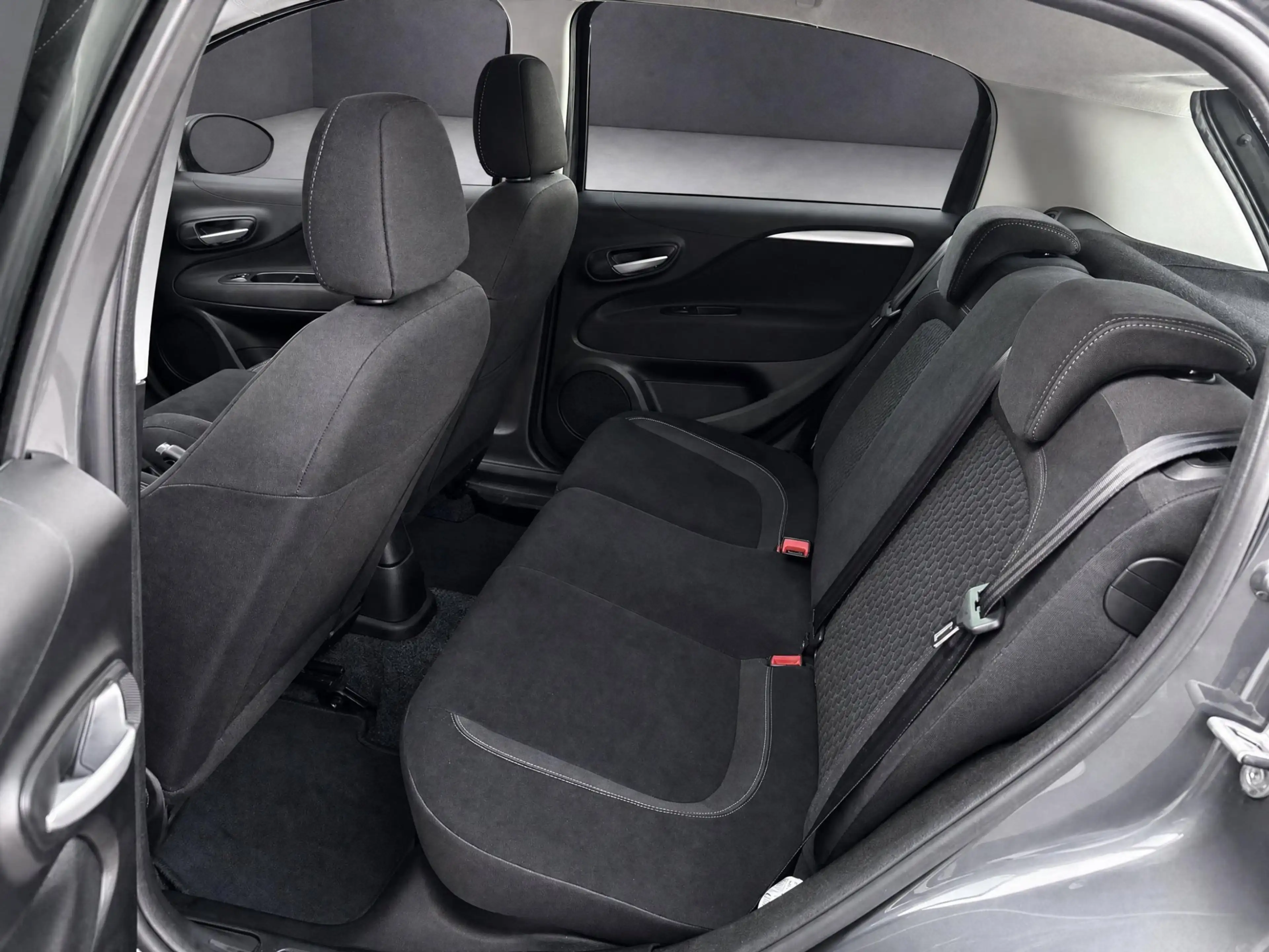 Fiat Punto Evo 0.9 TwinAir Lounge met Climate !!! Stoelverwarming — photo 11