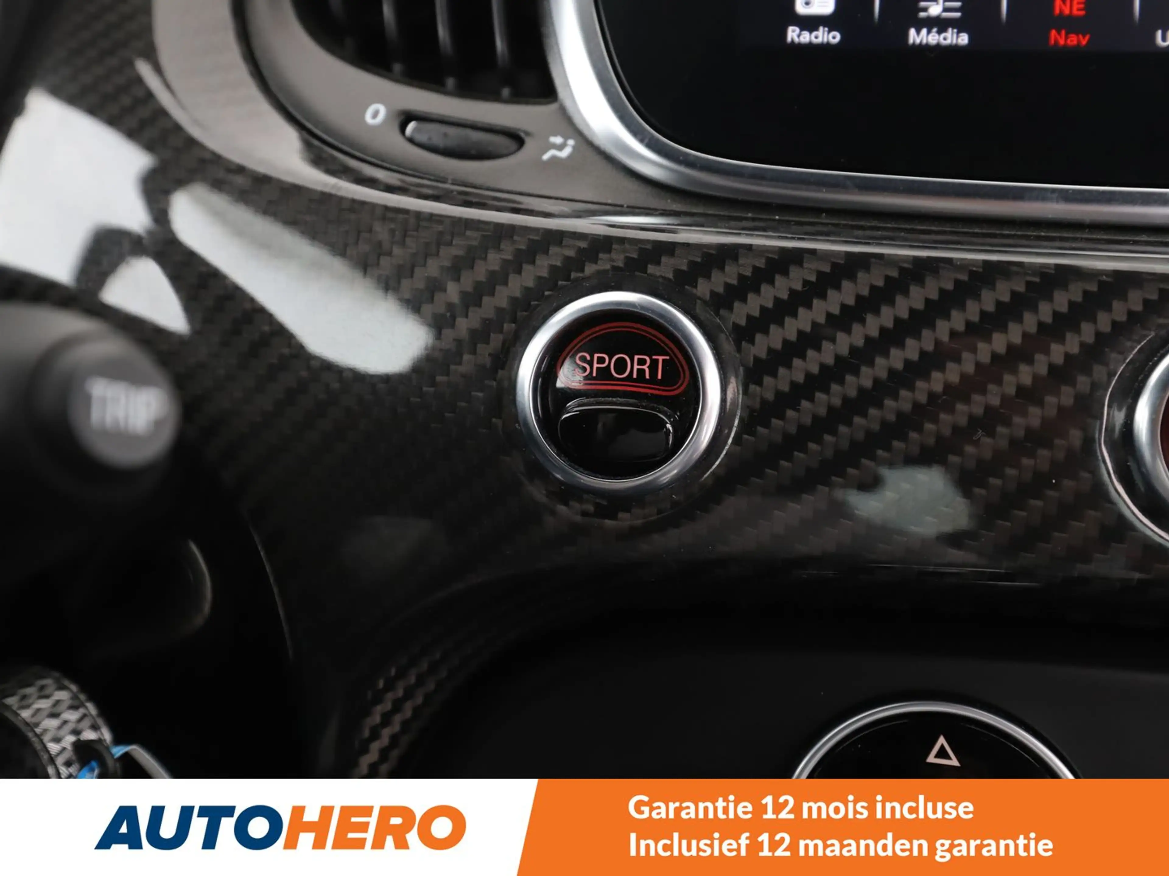Abarth 595 1.4 Turbo esseesse — photo 10