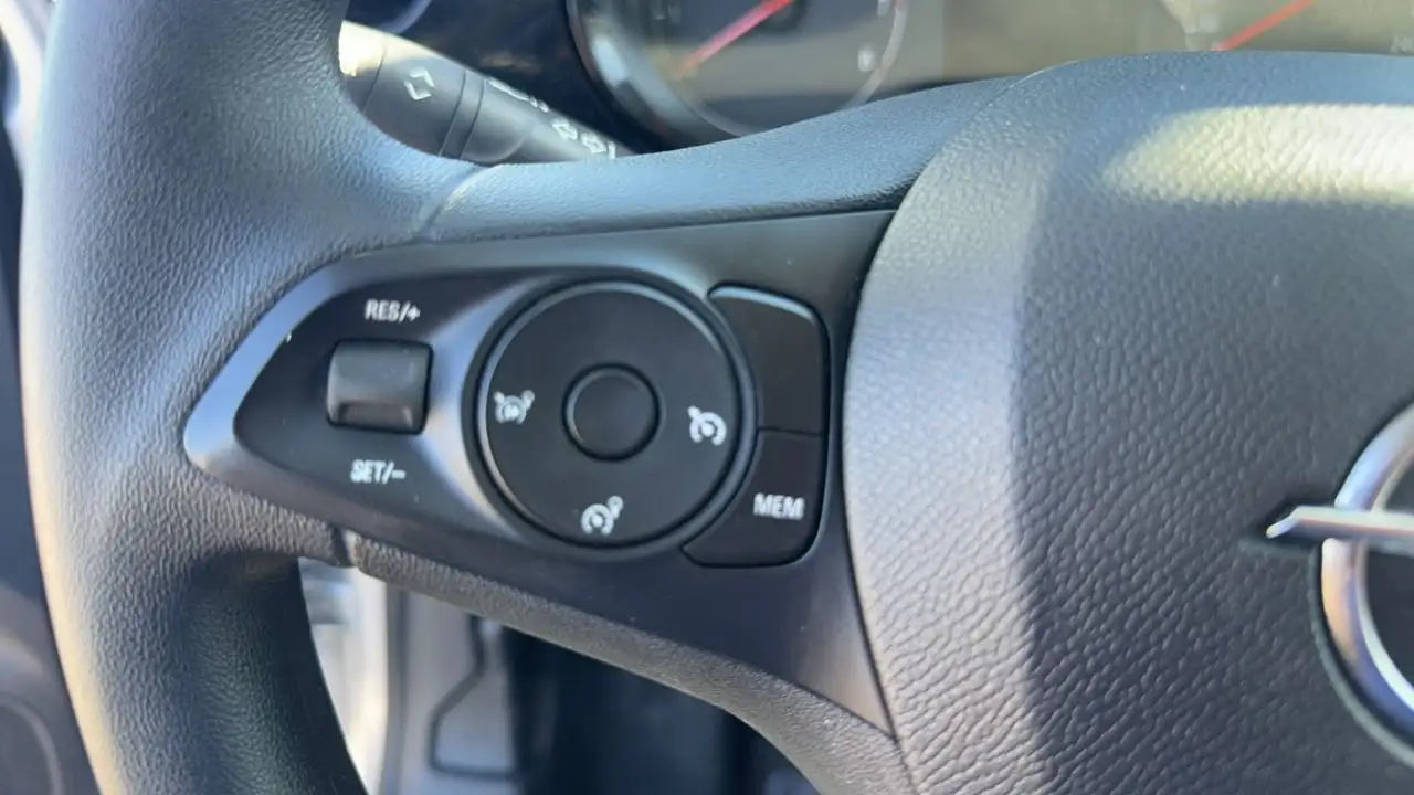 Opel Corsa Corsa — photo 28