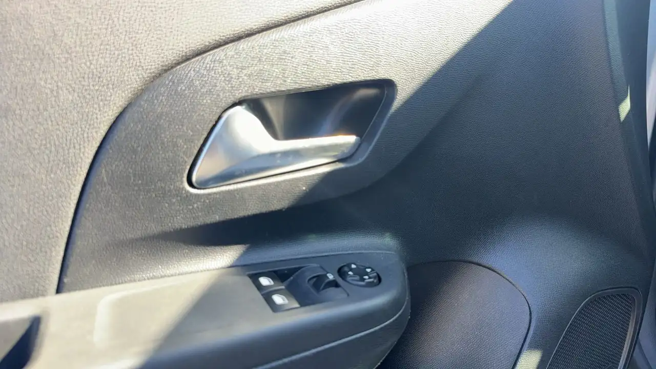 Opel Corsa Corsa — photo 23