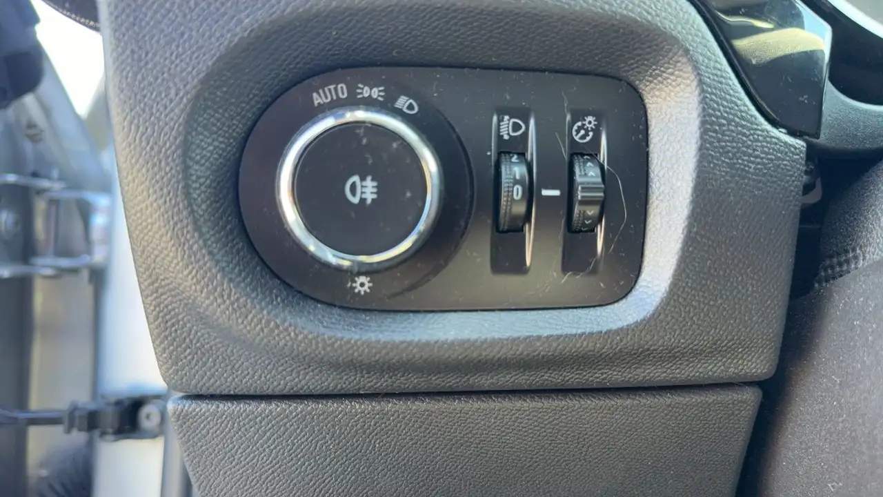 Opel Corsa Corsa — photo 26