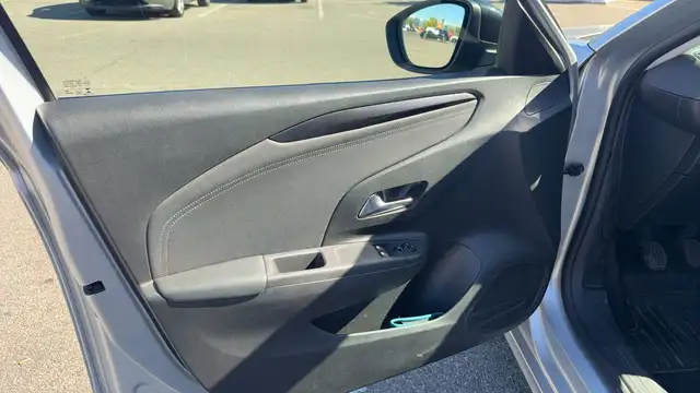 Opel Corsa view 7