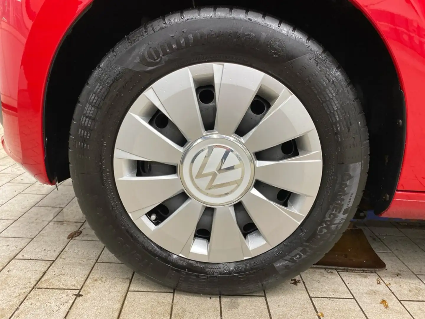 Volkswagen up! 1.0 AKUSTIK+ASSISTENZ+WINTER-PAKET+PDC+KAMERA Rojo - 2