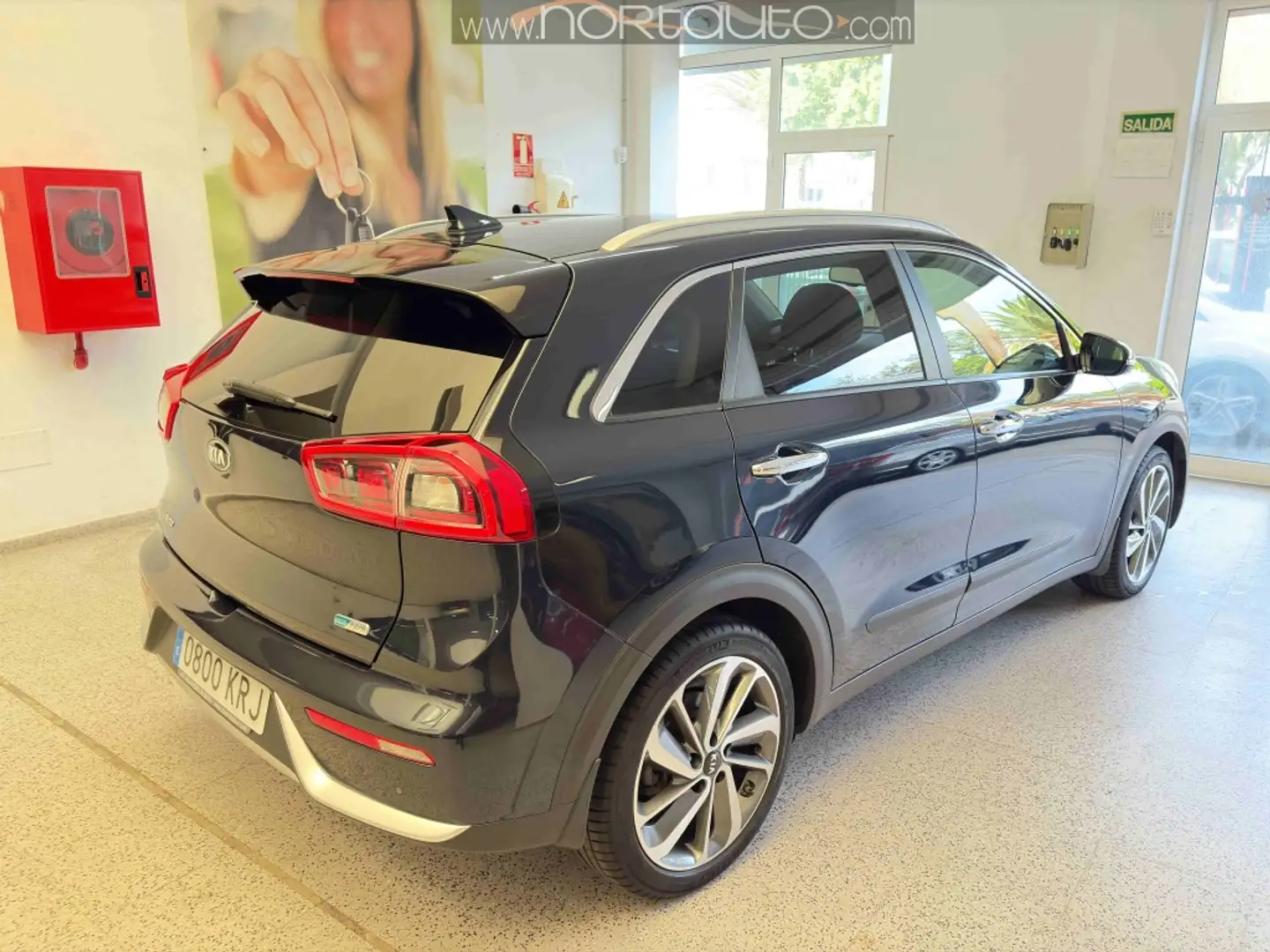 Kia Niro 1.6 HEV Emotion Noir - 2