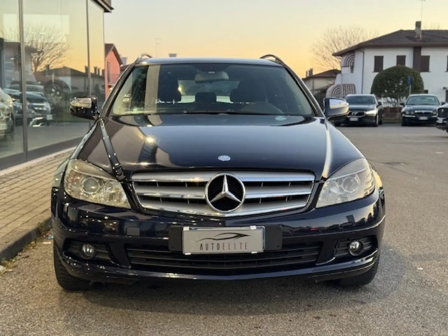 Mercedes-Benz C 220 CDI 170CV AUTOMATICO S.W. Blauw - 2