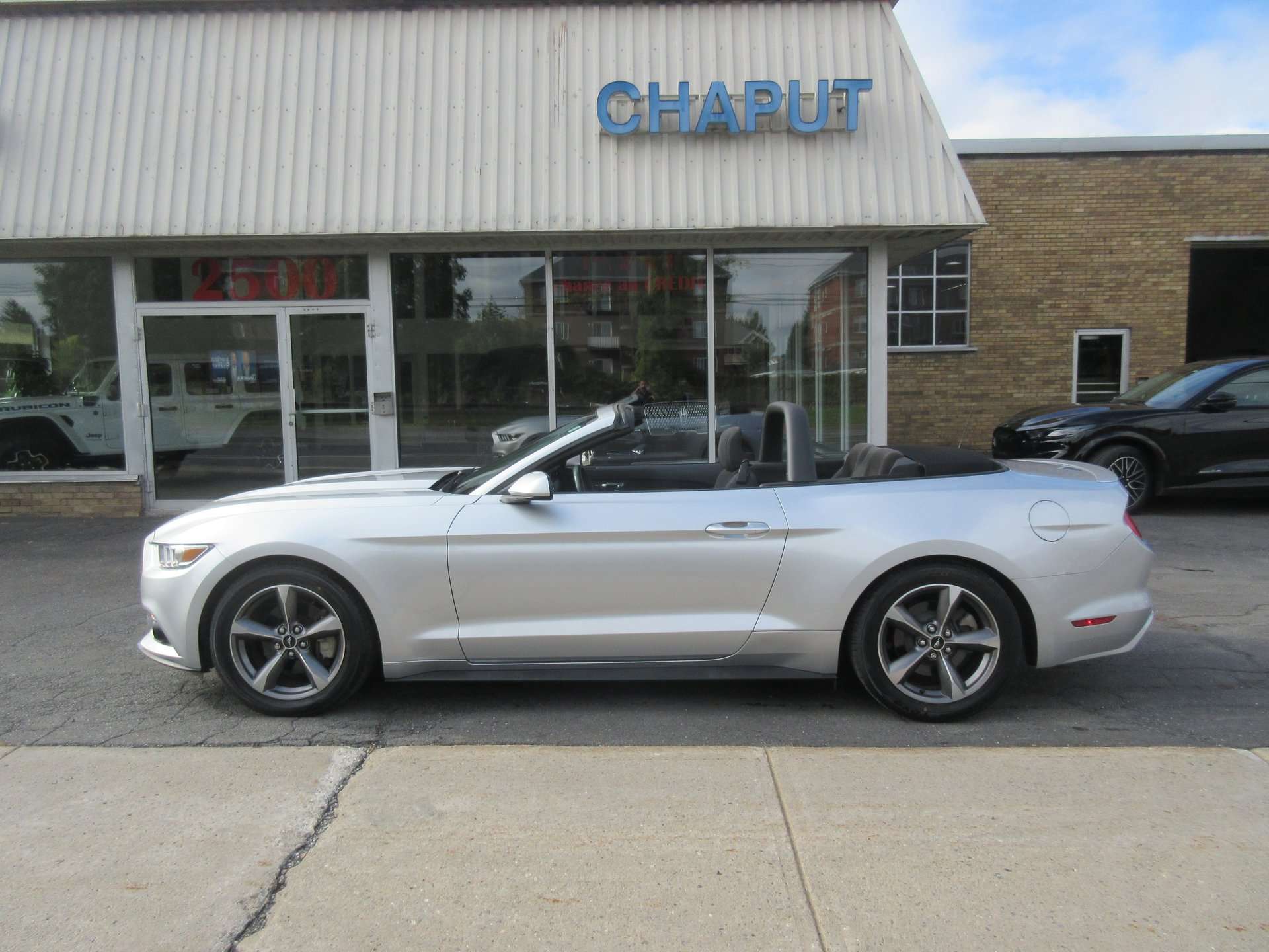 2017 Ford Mustang Convertible