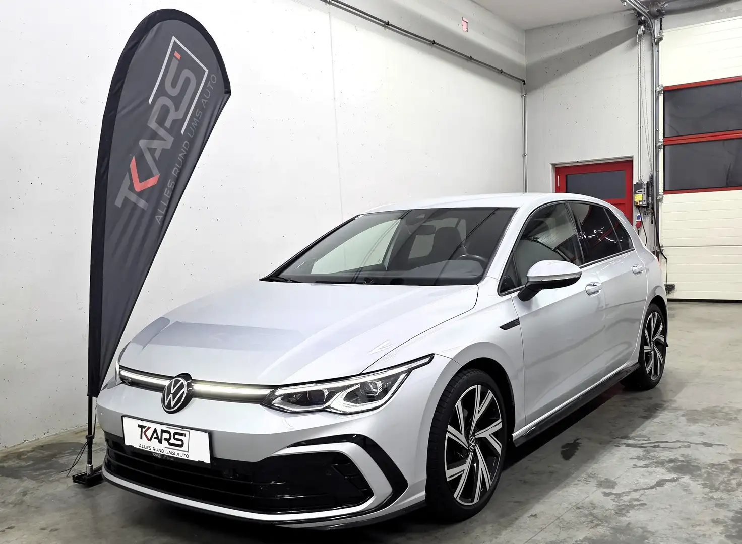 Volkswagen Golf Golf 2,0 TDI*R-Line*DSG*Matrix LED*Harman/Kardon Silber - 1