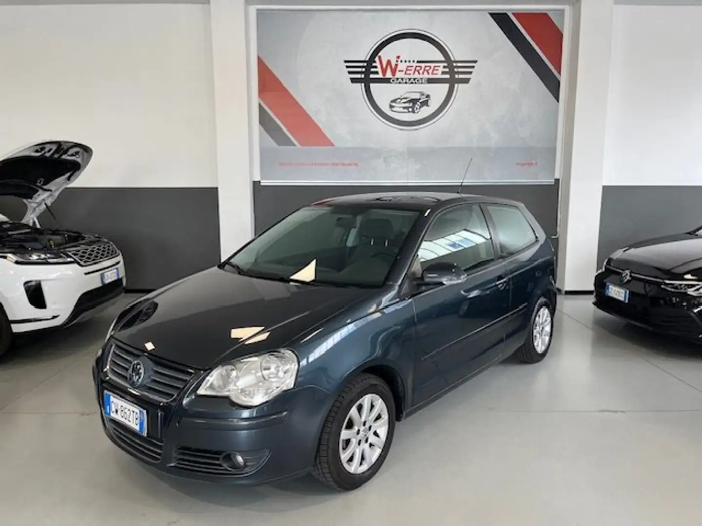 Volkswagen Polo Polo IV 2005 3p 1.4 Sportline Gris - 1