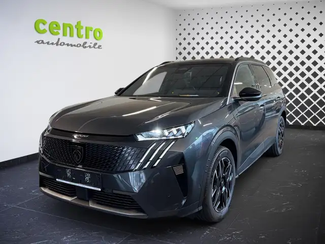Peugeot 5008 in Grey for sale