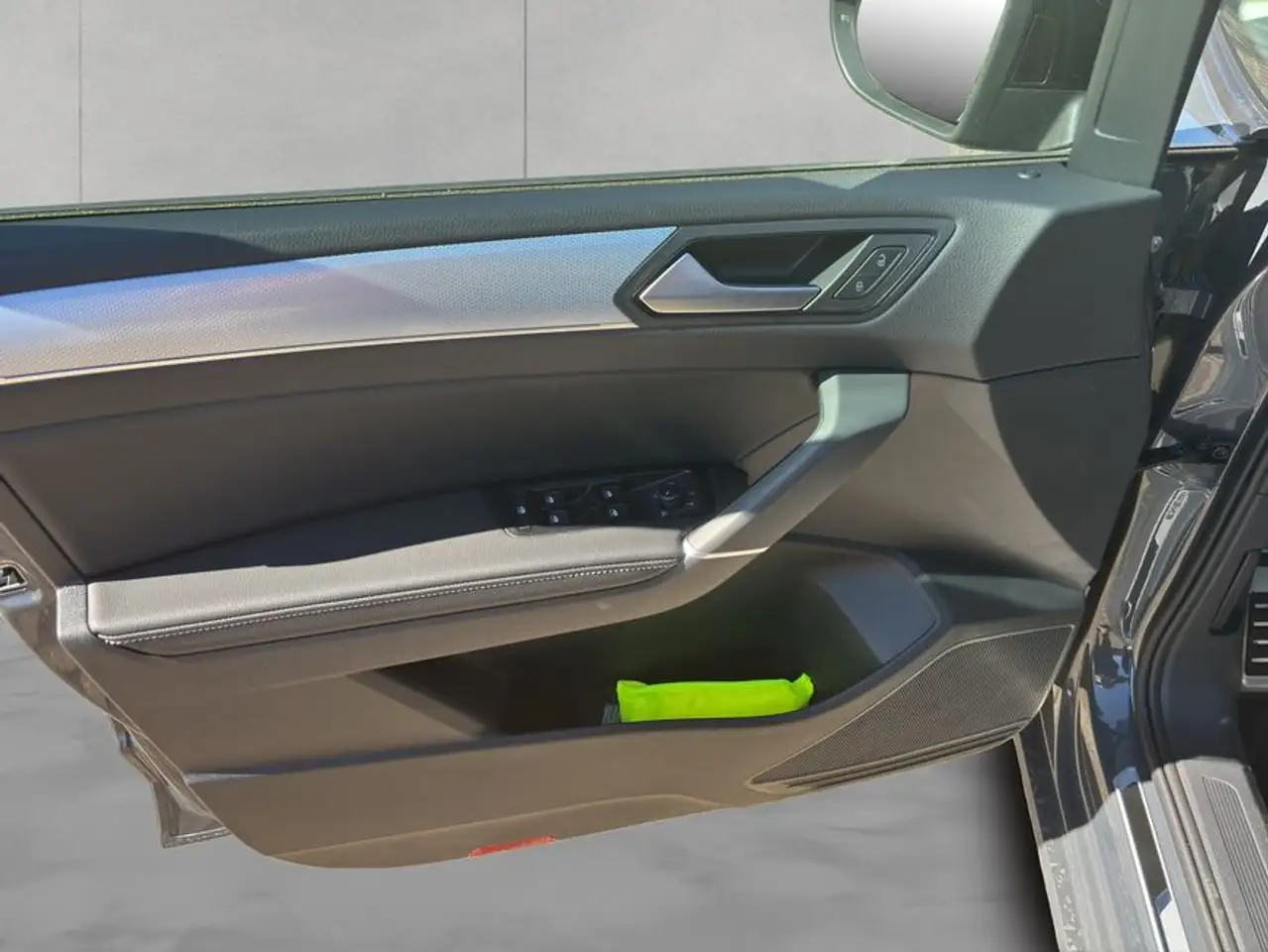 Volkswagen Touran 1.5 TSI ACT DSG Energy ACC, AHK, KAMERA 17