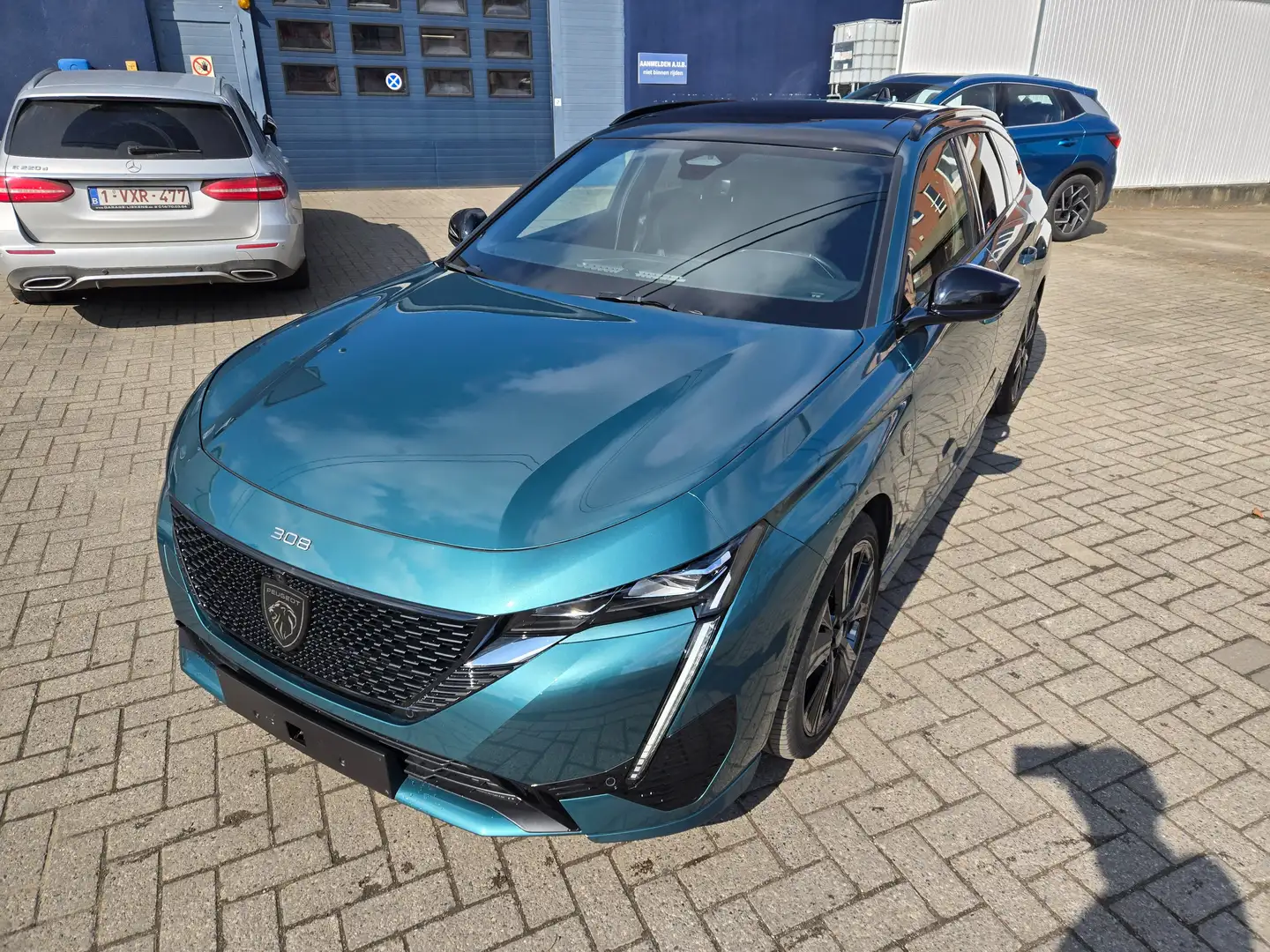 Peugeot 308 SW 1.2 PureTech GT S Blau - 1