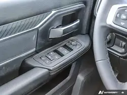RAM 2500 снимка RAM 2500