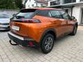 Peugeot 2008 Active Pack 1.2 DAB PDC AHK WENIG KILOMETER Oranje - thumbnail 17