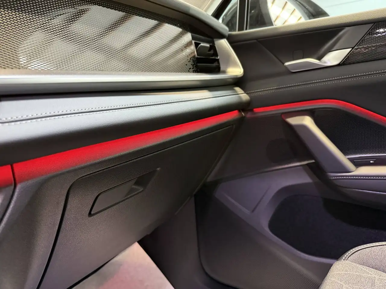 Volkswagen Tayron 1.5 eTSI 150PK 7 zitplaatsen Led zetelverwarming el koffer, миниатюра 12
