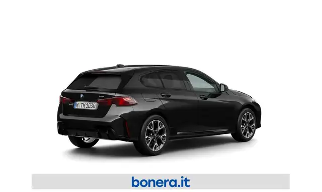 BMW 1 Series view 2