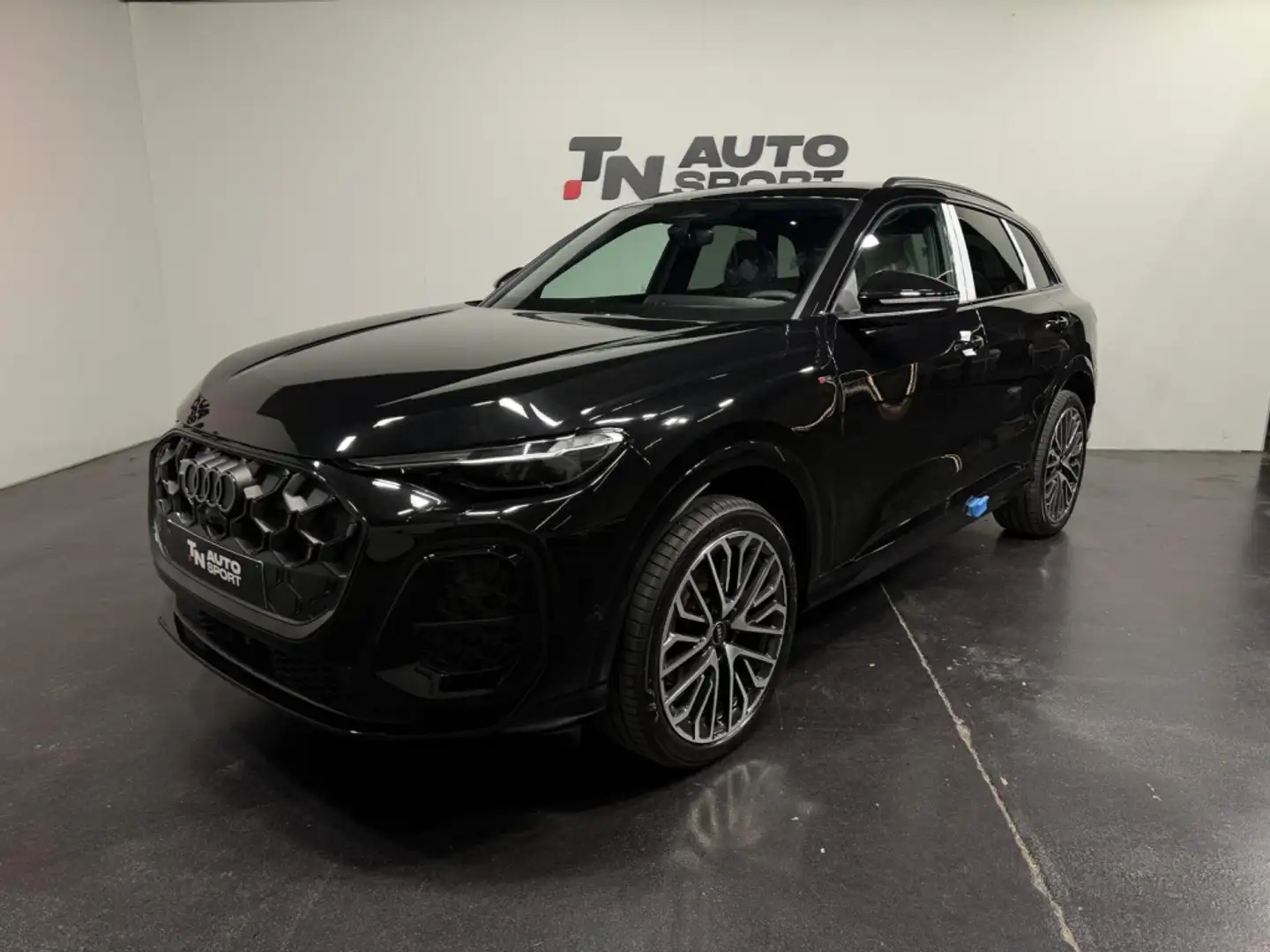 Audi Q5 2.0TDI quattro S tronic Advanced 150kW Negro - 1