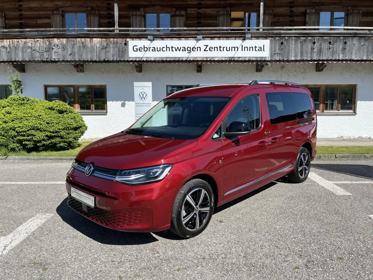 Volkswagen Caddy Maxi Style 2,0 TDI DSG (LED+Navi+RearView) Klima Rot - 2