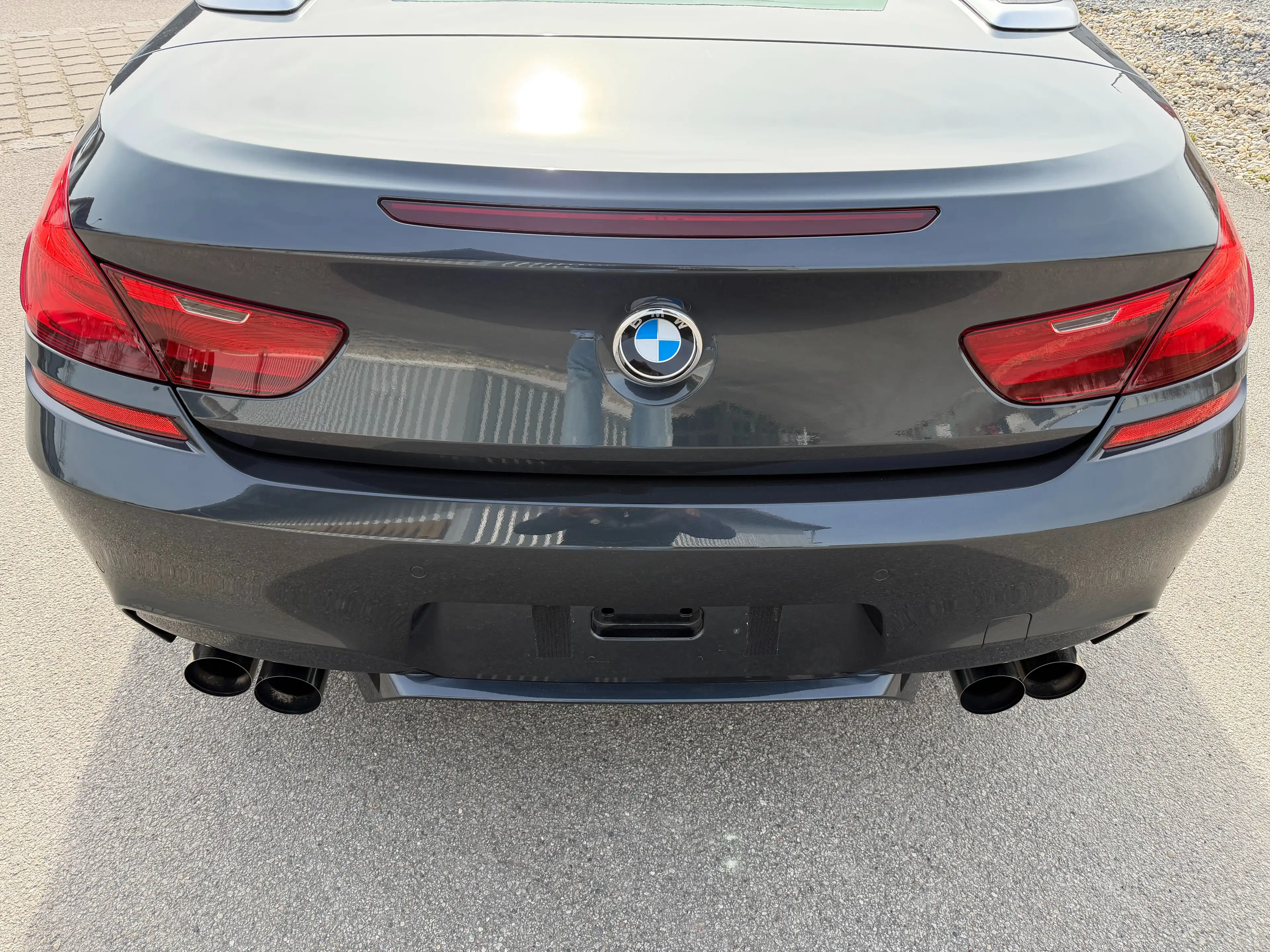 BMW M6 INDIVIDUAL*wenig KM*BMW Scheckheft*Akrapovic* — photo 6